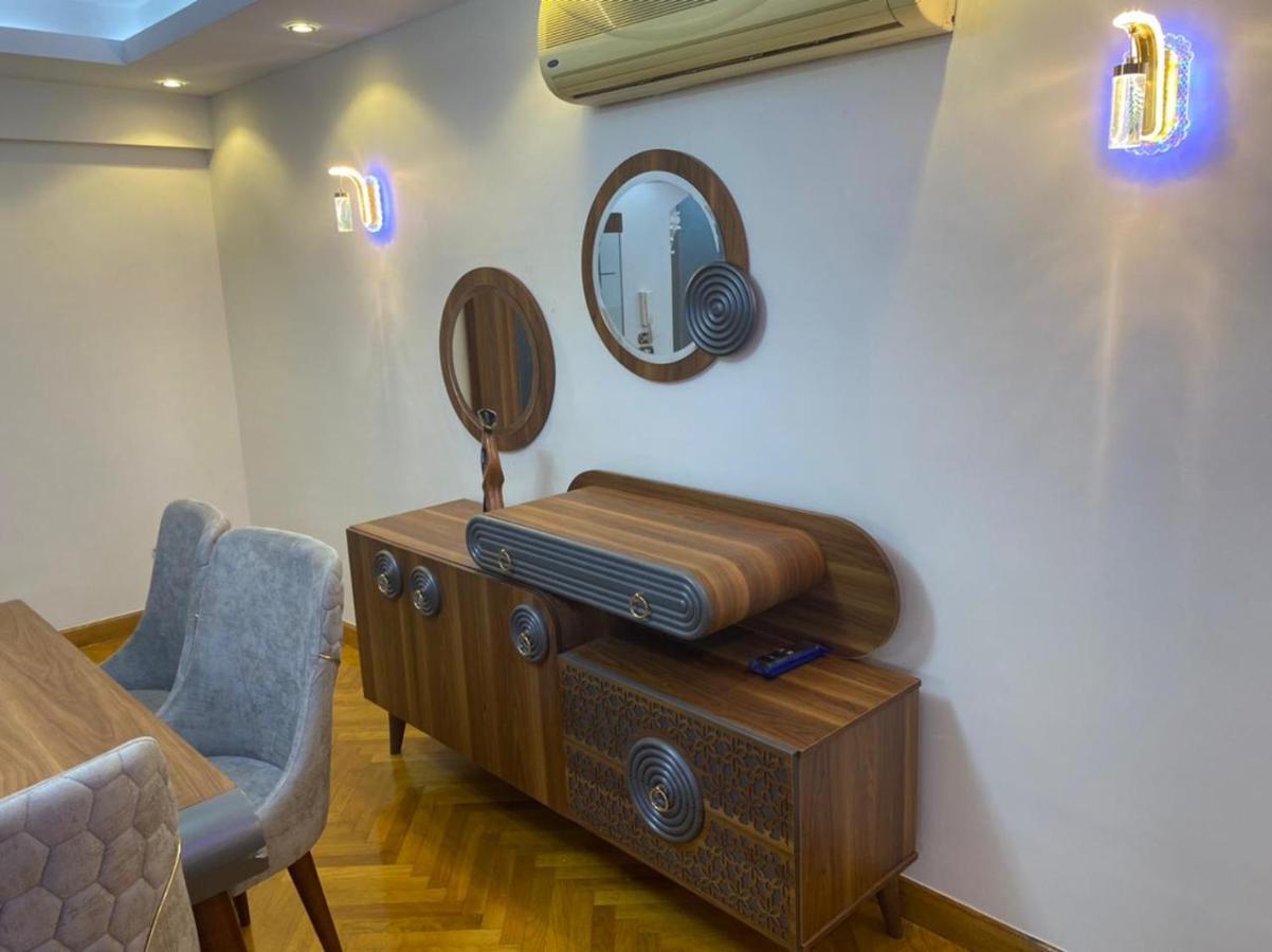 سكنيه فندقيه مودرن علي النيل Apartment Cairo