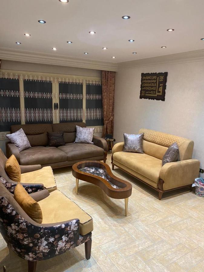 سكنيه فندقيه مودرن علي النيل *