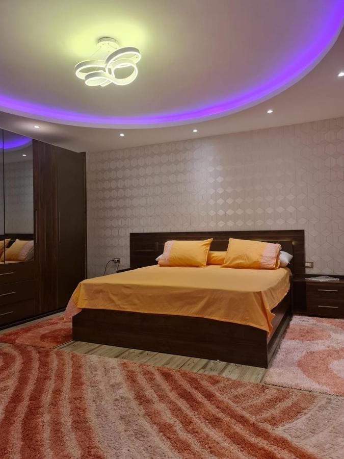 سكنيه فندقيه مودرن علي النيل Apartment *